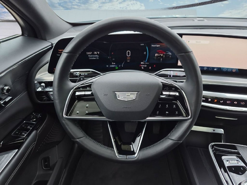 Certified 2024 Cadillac Lyriq Sport AWD/4WD image 28