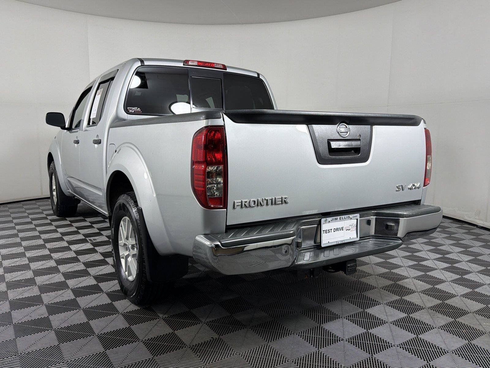 Used 2019 Nissan Frontier SV AWD/4WD image 4