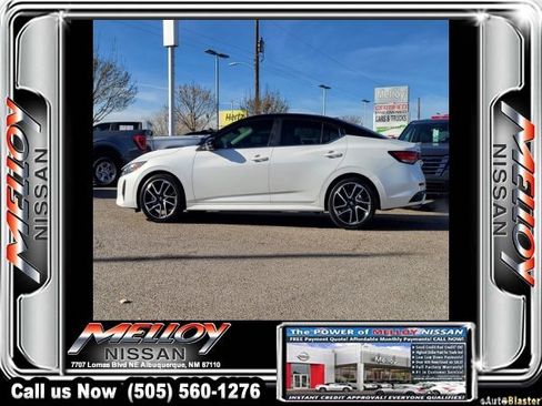 Used 2024 Nissan Sentra SR w/ SR Premium Package image 4