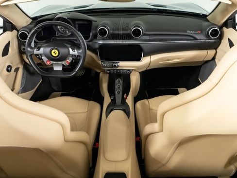 Used 2022 Ferrari Portofino M RWD image 28