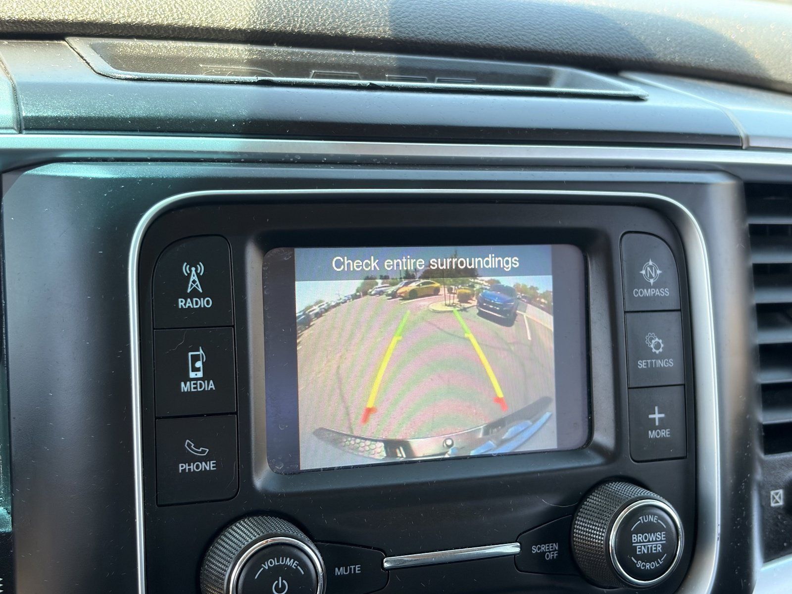 Used 2022 RAM 1500 Classic SLT RWD image 22