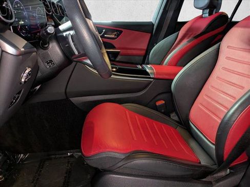 Certified 2025 Mercedes-Benz GLC 300 image 18