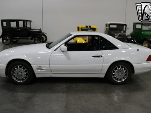 Used 1998 Mercedes-Benz SL 600 image 2