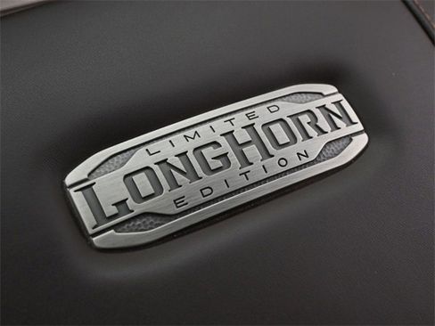 New 2025 RAM 1500 Limited image 22