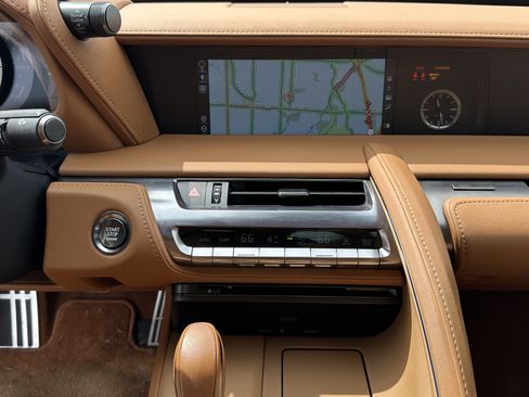 Used 2020 Lexus LC 500 Coupe w/ Touring Package RWD image 31