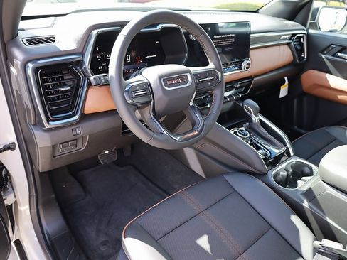 New 2026 GMC Canyon AT4 image 12