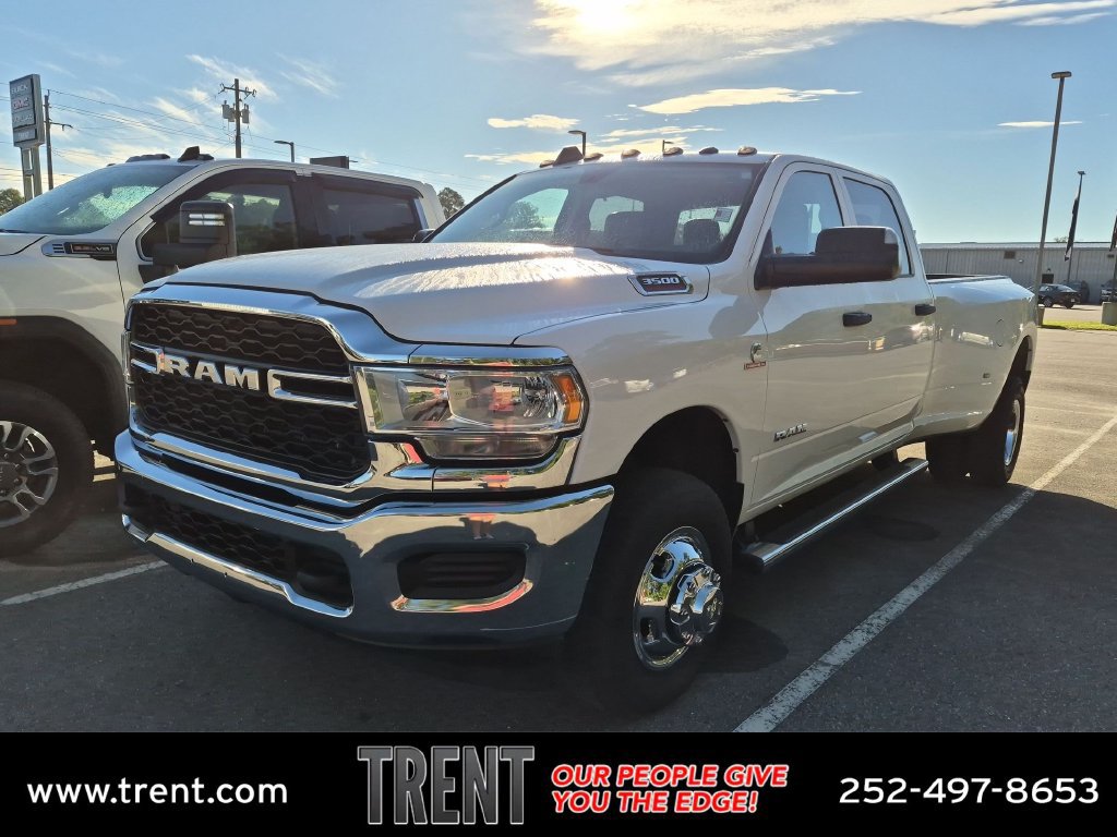 Used 2020 RAM 3500 Tradesman w/ Chrome Appearance Group AWD/4WD image 1