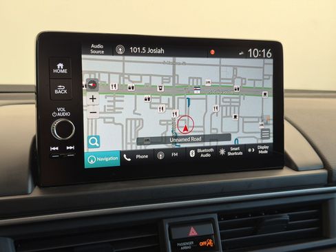 Used 2025 Honda Pilot Black Edition image 19