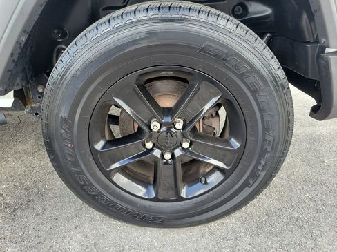 Certified 2020 Jeep Wrangler Unlimited Sport image 7