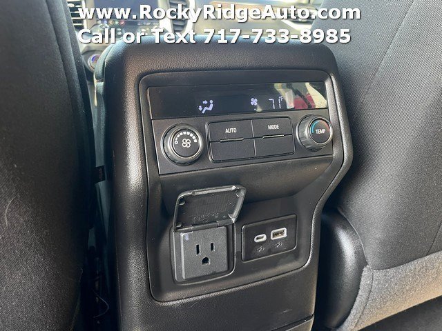Used 2023 GMC Acadia SLE w/ Driver Convenience Package AWD/4WD image 29