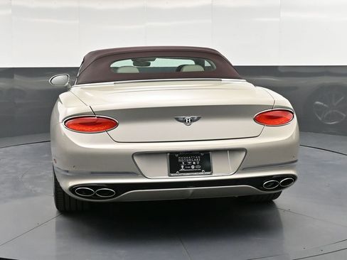 Used 2022 Bentley Continental GT image 7