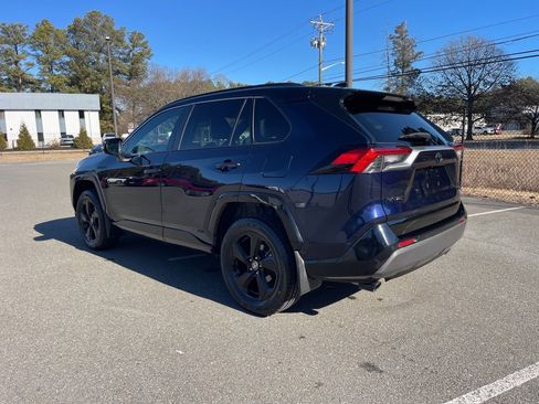 Used 2021 Toyota RAV4 XSE image 7