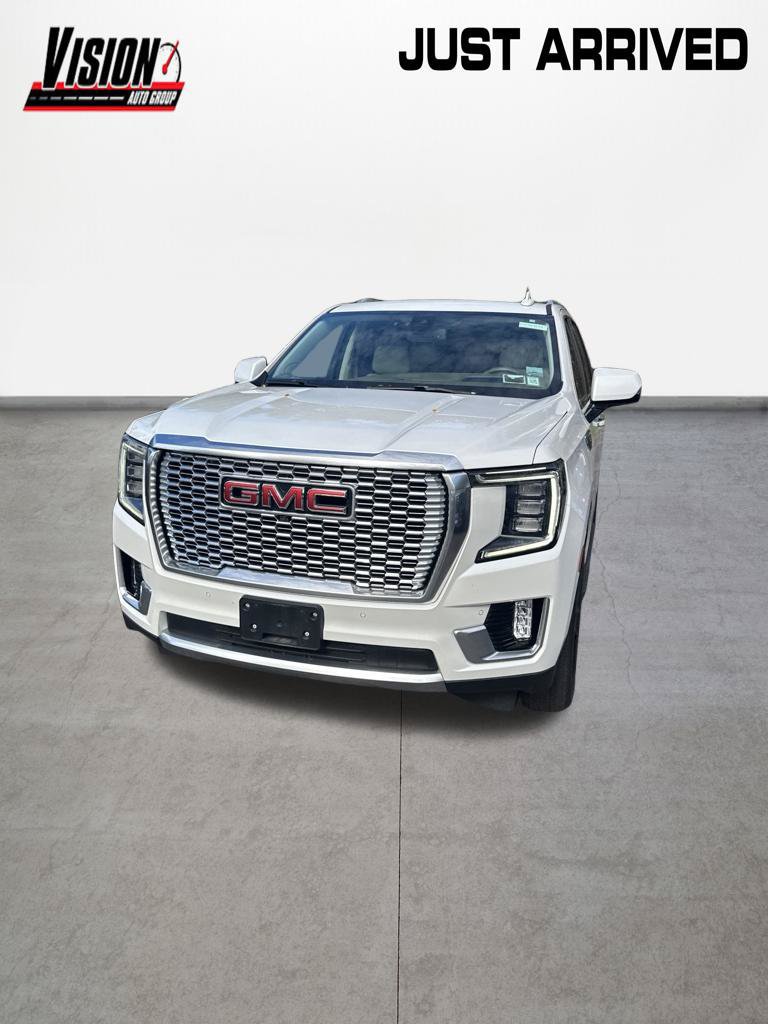 Used 2022 GMC Yukon Denali AWD/4WD image 3
