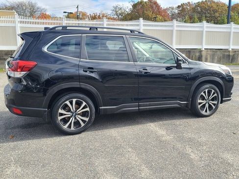 Used 2022 Subaru Forester Limited image 5