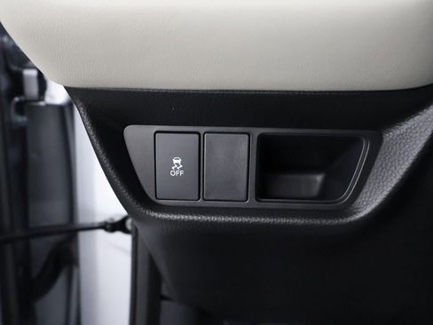 Certified 2026 Honda HR-V LX image 35