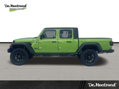 New 2025 Jeep Gladiator Sport image 8