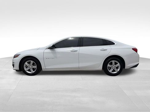 Used 2025 Chevrolet Malibu LS w/ LPO, Floor Liner Package FWD image 10