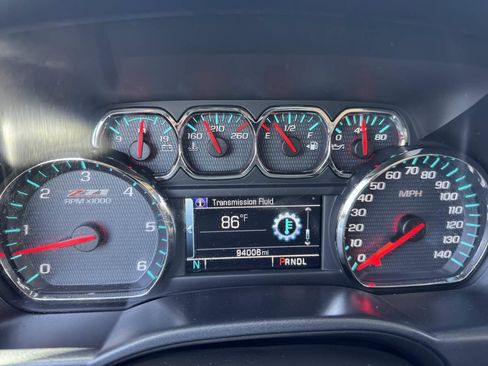 Used 2018 Chevrolet Silverado 1500 LT w/ Texas Edition AWD/4WD image 26