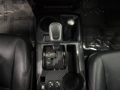 Used 2017 Toyota 4Runner TRD Pro AWD/4WD image 20
