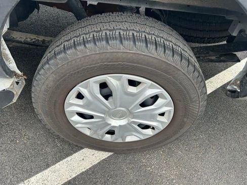 Used 2024 Ford Transit 250 Low Roof w/ Exterior Upgrade Package image 9