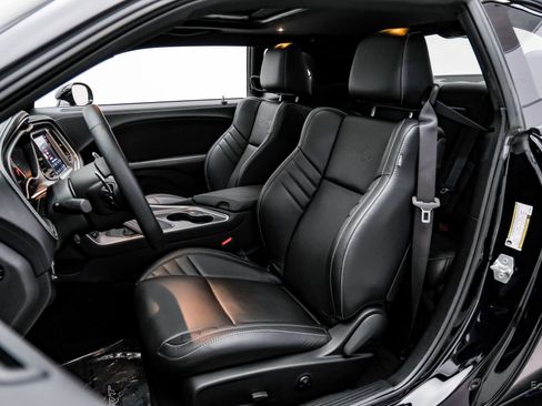 Used 2022 Dodge Challenger SRT Super Stock RWD image 32