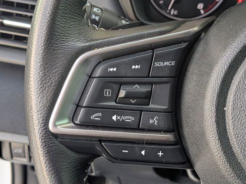 Used 2025 Subaru Outback Premium image 16