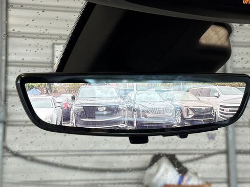 Used 2022 Chevrolet Bolt EUV Premier w/ Sun & Sound Package image 23