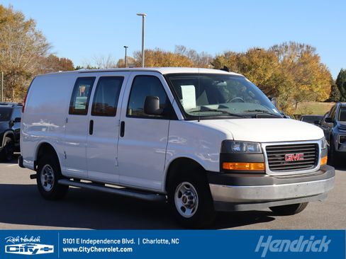 Used 2024 GMC Savana 2500 w/ Driver Convenience Package image 1