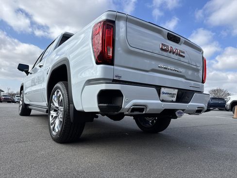 New 2026 GMC Sierra 1500 Denali image 8