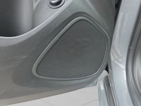 Used 2023 Buick Encore GX Select w/ Experience Buick Package image 18