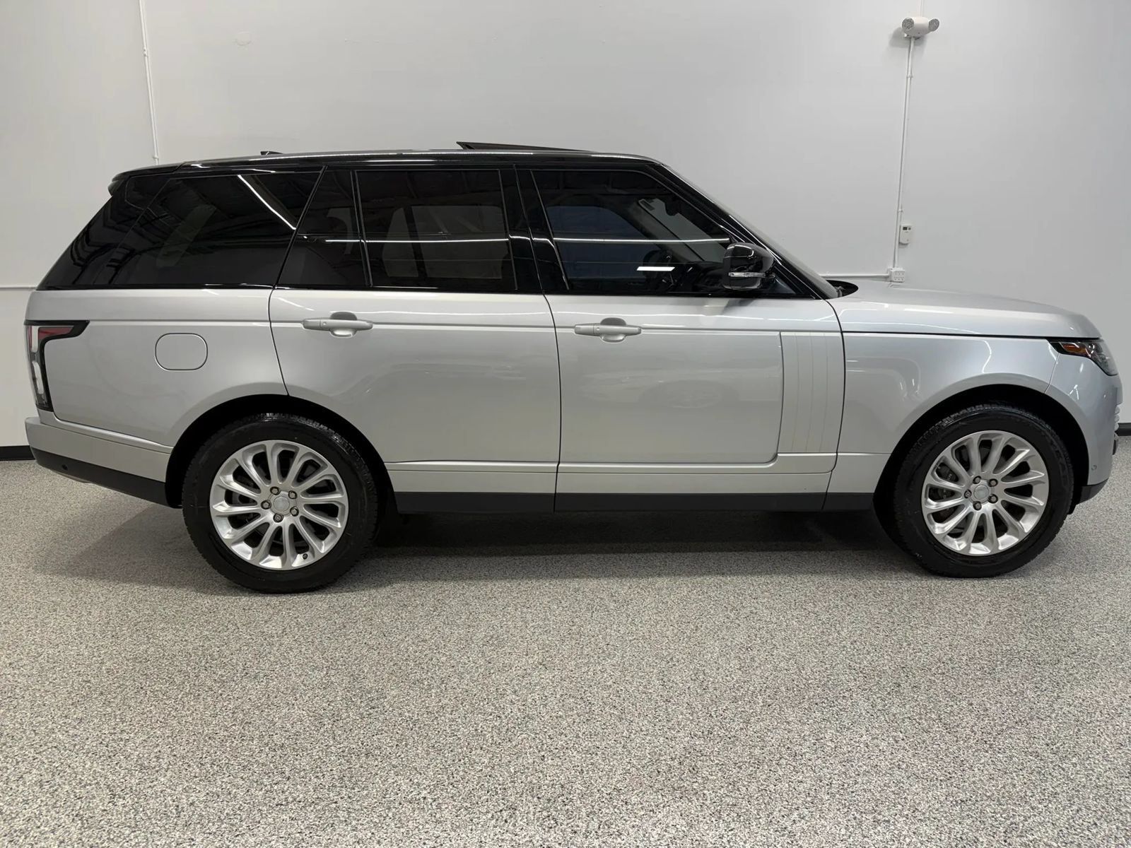 Used 2019 Land Rover Range Rover HSE AWD/4WD image 41