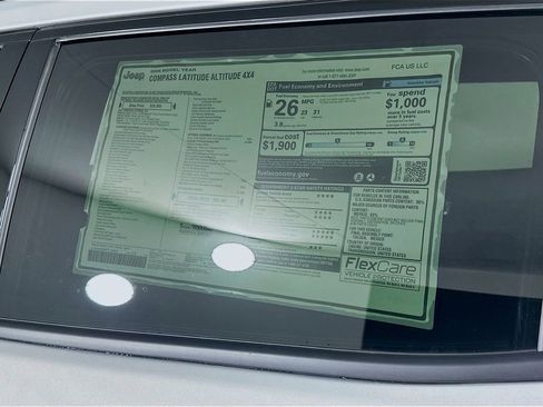 New 2026 Jeep Compass Latitude image 21