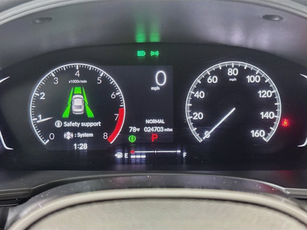 Used 2025 Honda Civic Sport image 13