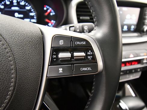Used 2020 Kia Sorento EX AWD/4WD image 22