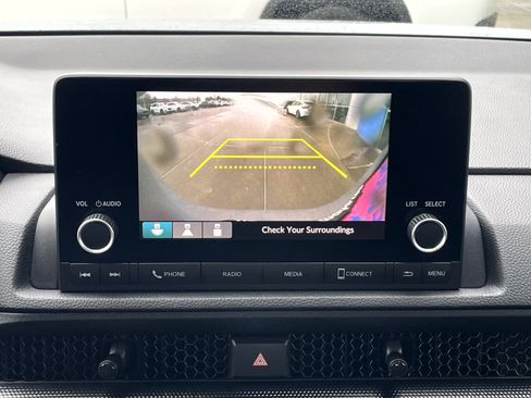 Used 2023 Honda CR-V LX image 16