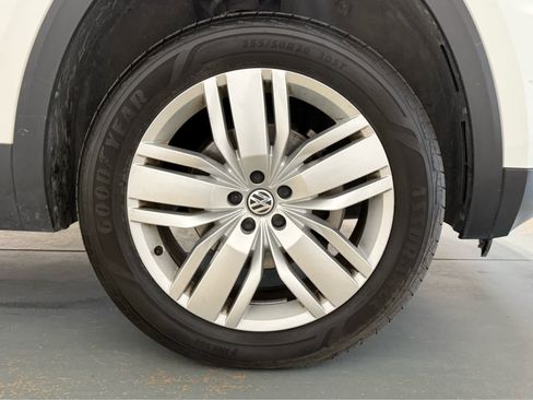 Used 2019 Volkswagen Atlas SE FWD image 11