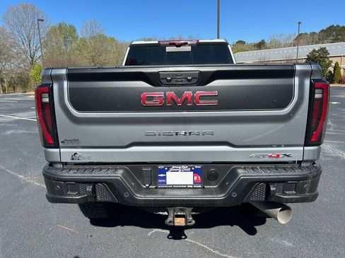 Used 2024 GMC Sierra 2500 AT4X w/ AT4X AEV Edition image 27
