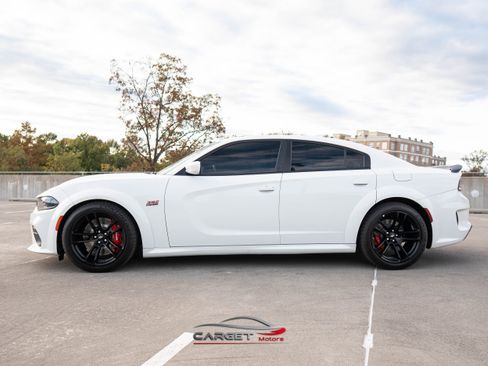 Used 2020 Dodge Charger Scat Pack image 4