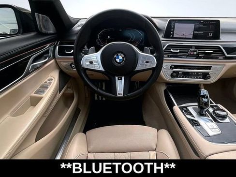 Used 2020 BMW 750i xDrive w/ Executive Package AWD/4WD image 10