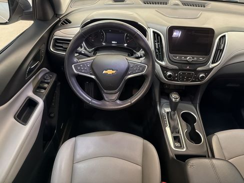 Used 2018 Chevrolet Equinox Premier FWD image 4