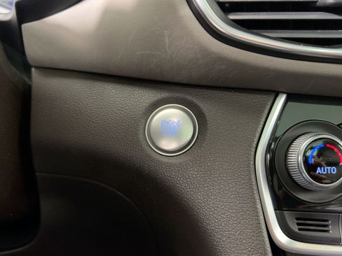 Used 2019 Hyundai Santa Fe Limited image 26