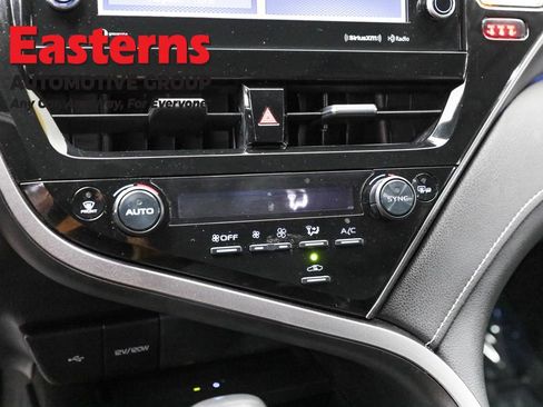Used 2023 Toyota Camry XSE image 19