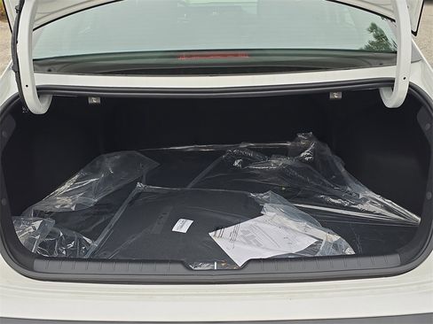 New 2025 Kia K4 EX image 12