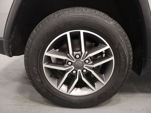 Certified 2020 Jeep Grand Cherokee Limited AWD/4WD image 29