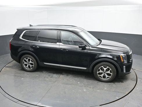 Used 2021 Kia Telluride EX image 38