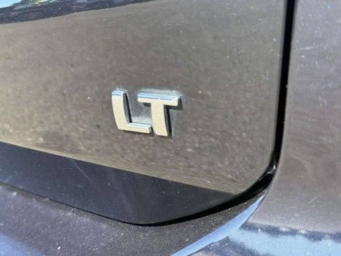 Used 2021 Chevrolet Equinox LT FWD image 7