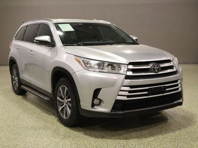 Used 2019 Toyota Highlander XLE