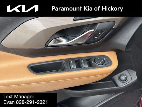 Used 2018 GMC Terrain SLT w/ Preferred Package image 17