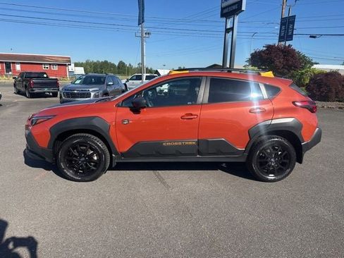 Used 2024 Subaru Crosstrek 2.5i Wilderness w/ Crosstrek Mirror Package AWD/4WD image 3