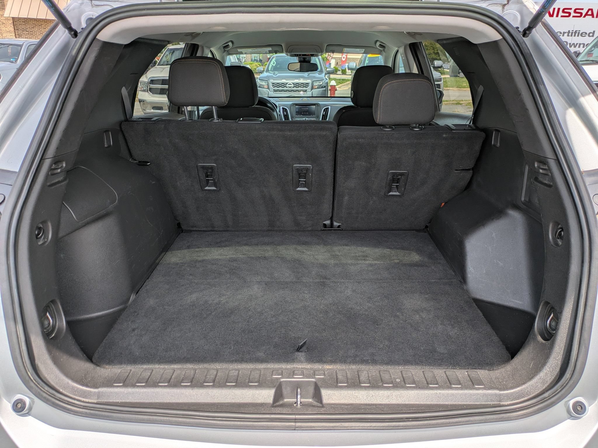 Used 2022 Chevrolet Equinox LT AWD/4WD image 14